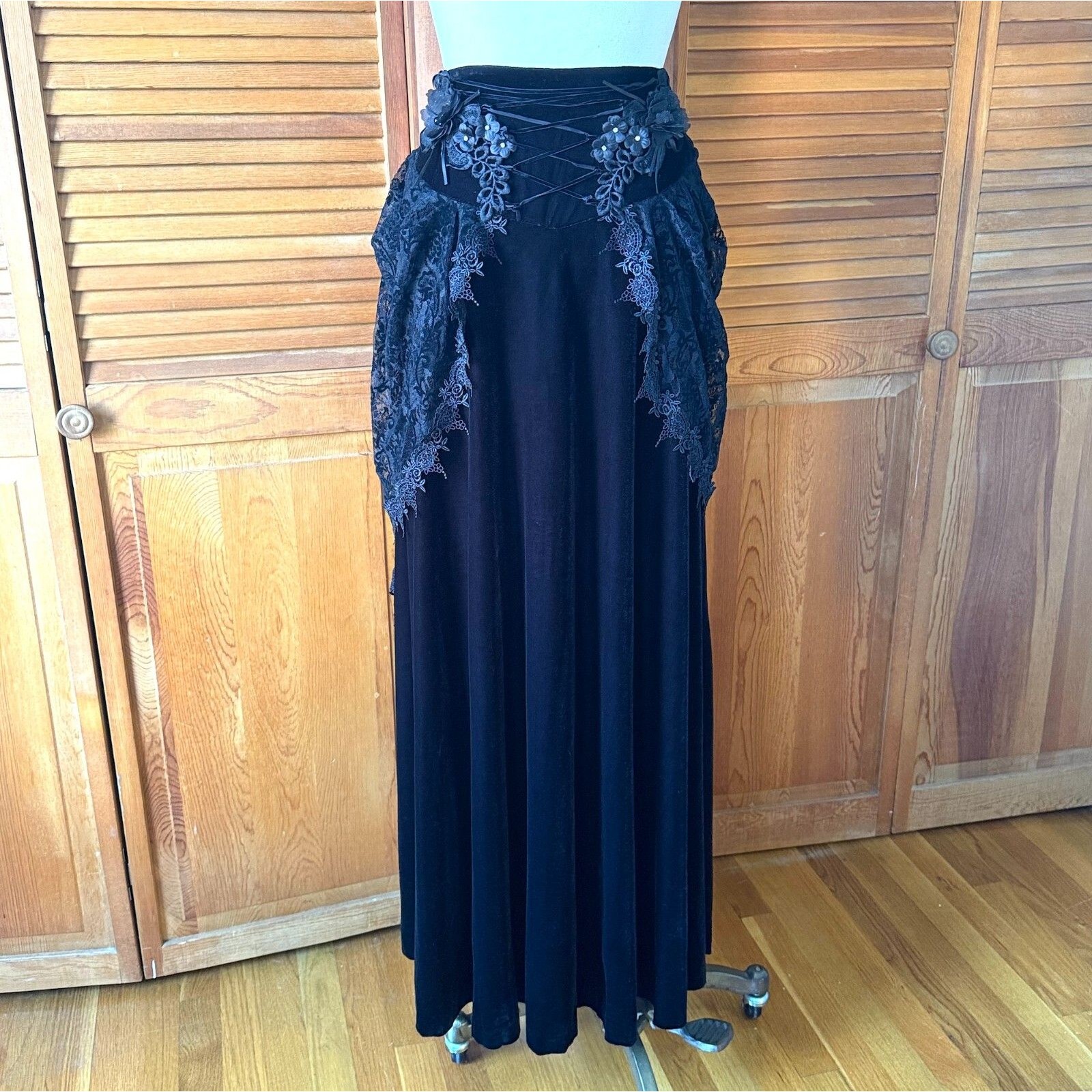 Devil Fashion Gothic Victorian Vkei Black Velvet Flora Queen Long Skirt Xl-2xl